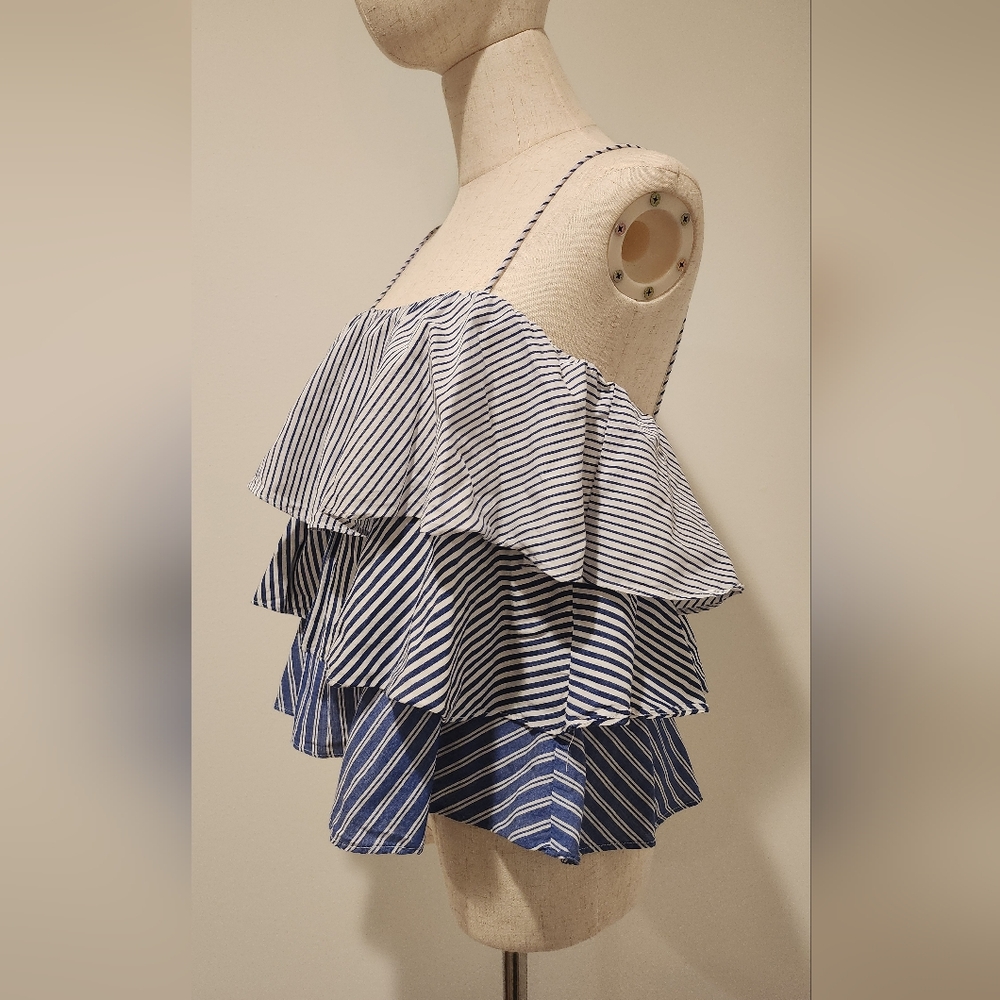 Ruffle top - Picture 2 of 6
